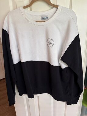Columbia Black & White Colorblock Crewneck Sweatshirt